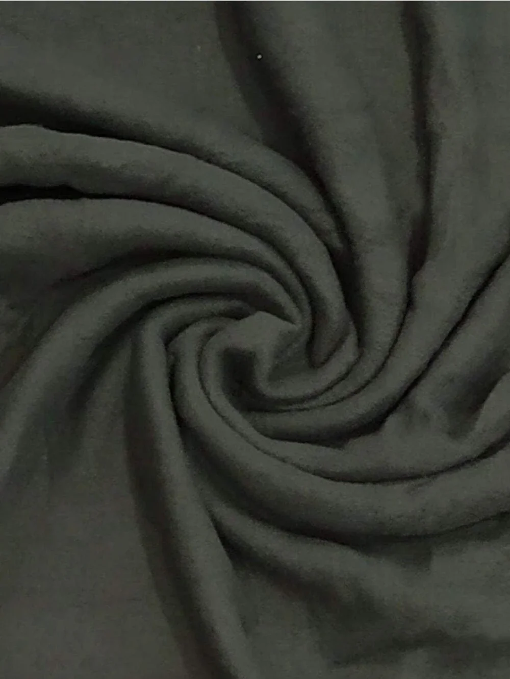 NWT Trail Maker Dark Green Fleece 50x60 Throw Blanket